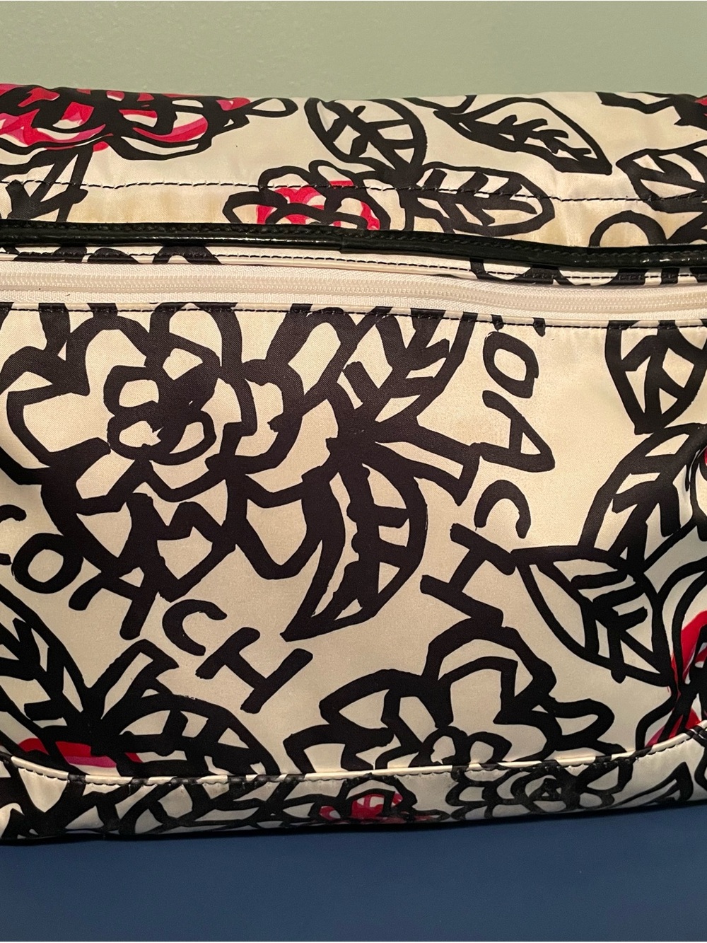 Coach Floral Foldover / Cross-body in White, Black, Red & Hot Pink - Picture 2 of 16